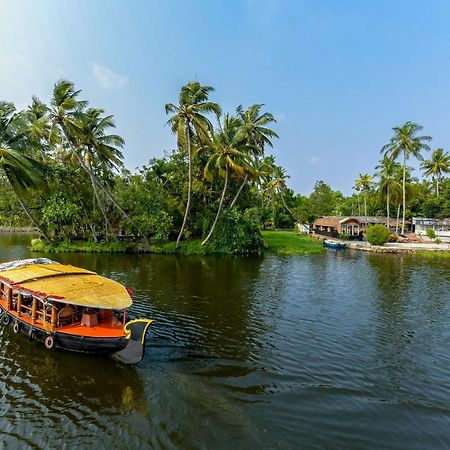 Oyo 5237 Island Lake Resort Alappuzha Exterior foto